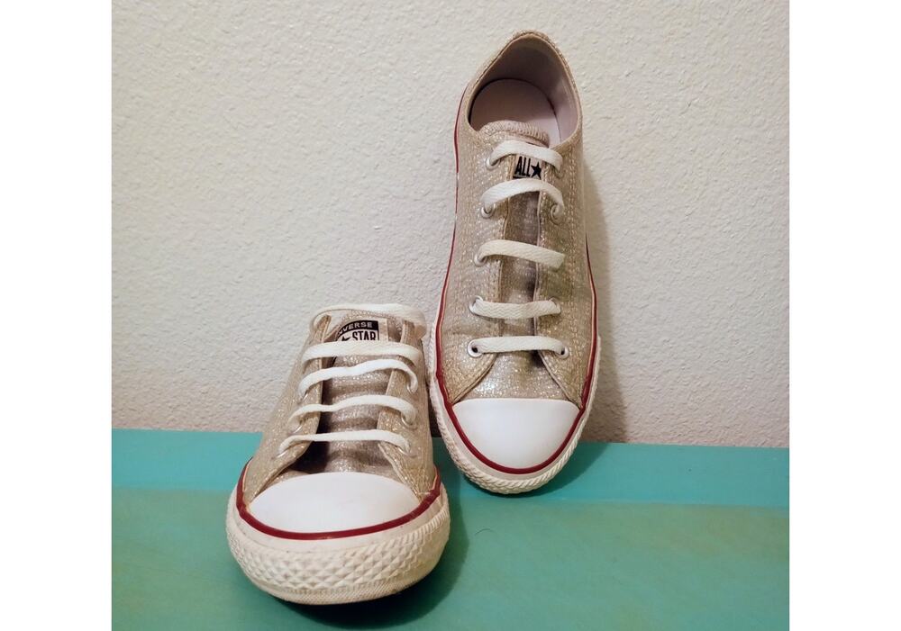 CONVERSE All ☆ Chuck Taylor Low Top Silver Glitter Rainbow Holo Sparkle SZ Y4 W6